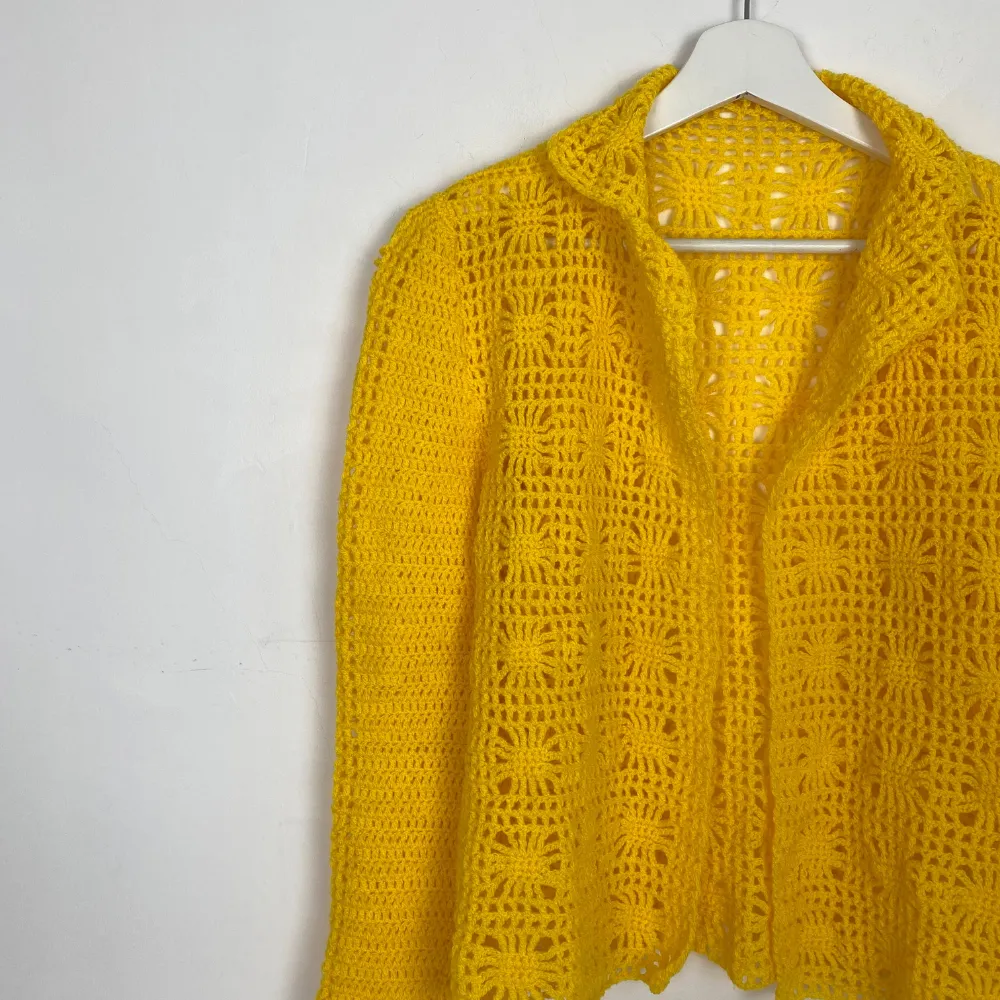 Floral Crochet Cardigan - XS